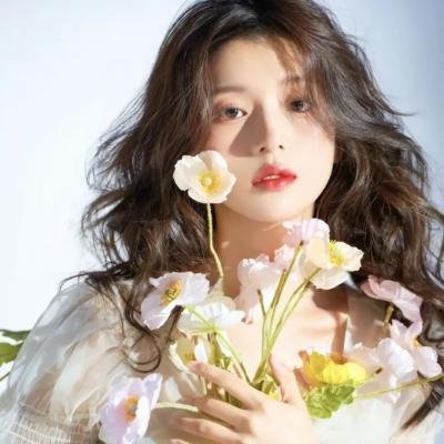 医妃被弃后，我的诊金是江山